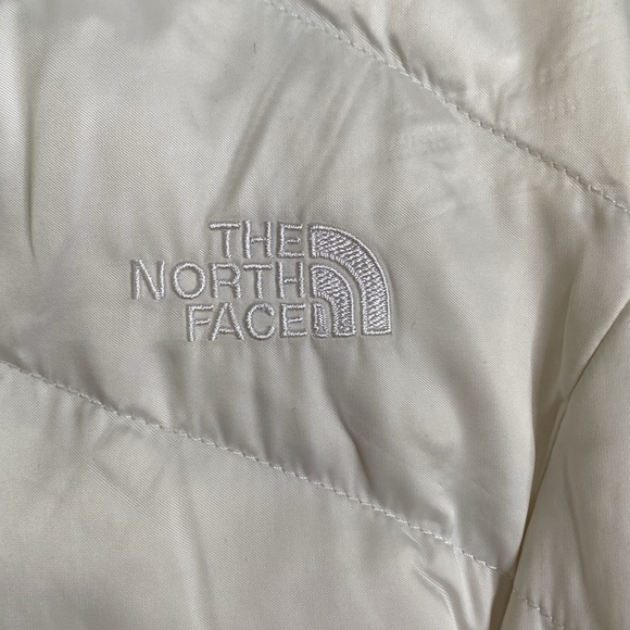 The North Face Aconcagua White down Quilted Vest women’s small - Picture 2 of 7